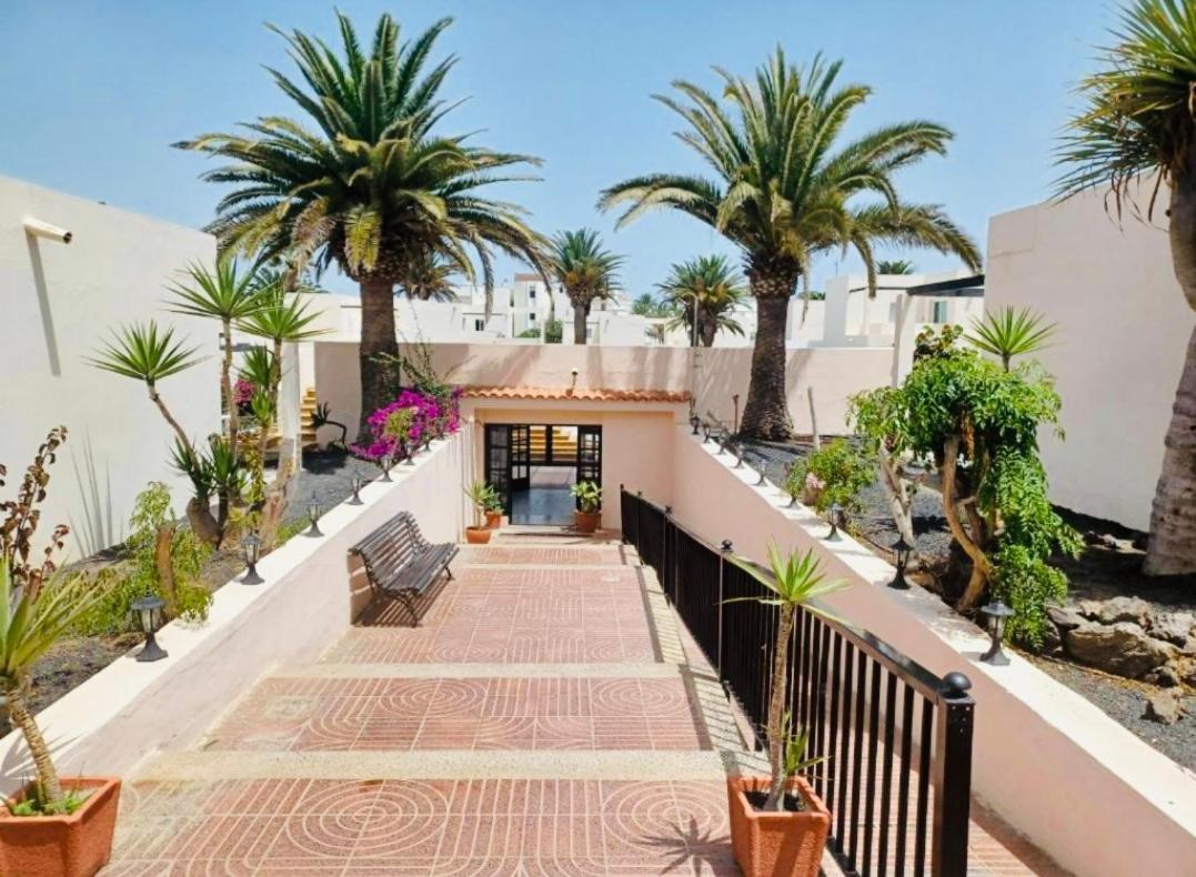 Alisios Playa, Pool View Apartment Corralejo Bagian luar foto