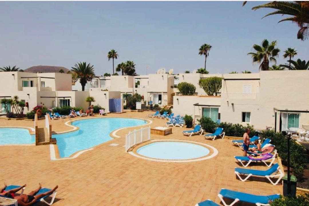 Alisios Playa, Pool View Apartment Corralejo Bagian luar foto